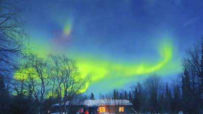 Российские физики нашли объяснение зеленому свечению в небе