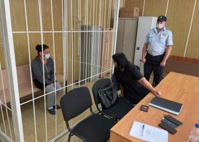 В Москве суд дал 2 года тюрьмы матери, которая выкинула в мусор новорожденную дочь