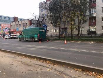 В Вологде водитель без прав сбил пешехода-нарушителя