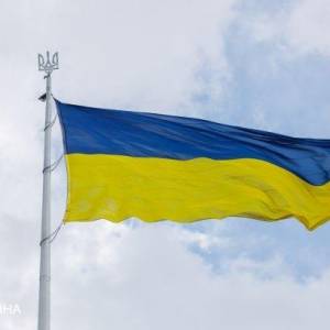 В днепропетровском селе школьница сожгла украинский флаг и выложила видео в соцсеть