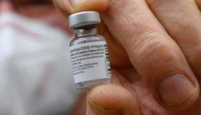 Агентство Bloomberg сообщило, что США планируют приобрести у Pfizer 500 миллионов доз вакцины для нуждающихся стран