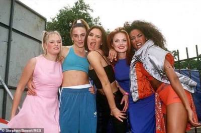 Spice Girls празднуют 25-летие, выпустив роскошное издание дебютного альбома
