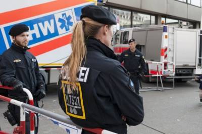 При захвате заложников в автобусе на юге Германии пострадали два человека
