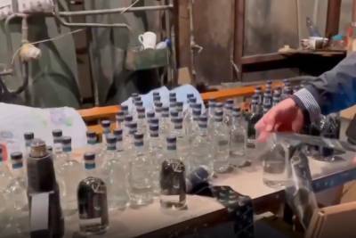 В Северной Осетии ликвидирован подпольный алкоцех, изъято 5 тыс. бутылок