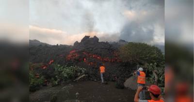 Киплячі басейни, спалені будинки та хмари отруйного газу — виверження вулкана на Канарах може тривати три місяці