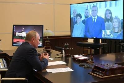 Алексей Дюмин доложил Владимиру Путину о результатах работы по развитию региона за пять лет