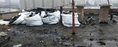 Воронежскую 12-этажку затопило во время дождя из-за разобранной на капремонт крыши