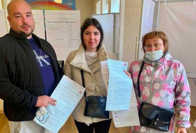 Дорожники Ленобласти на выборах голосуют семьями