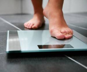 5 причин набора лишнего веса, которые не связаны с перееданием