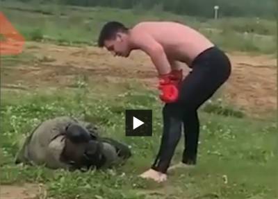 Служивший в армии боец ММА Асхаб Магомедов избивал солдат-срочников для видео в Instagram