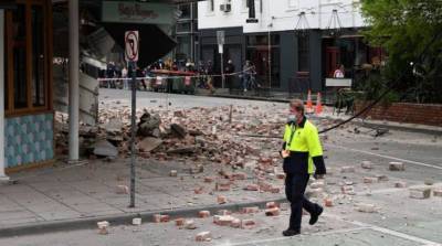 Разрушения после мощного землетрясения в Австралии записали на видео