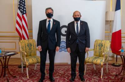 В Госдепе надеются, что дипломаты США и Франции смогут провести личный разговор