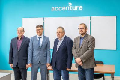 Технологический центр Accenture переоборудовал в ТвГТУ лабораторию кафедры ЭВМ