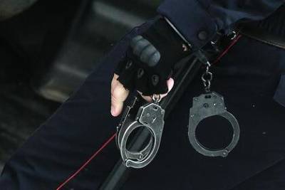 В Петербурге офицера собственной безопасности МВД поймали с 20 миллионами рублей