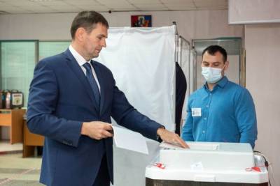 В Хабаровске проголосовал заместитель Генерального прокурора РФ