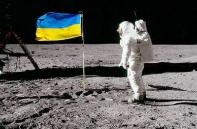 Украина намерена отправить свой флаг на Луну