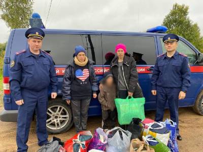 В Смоленской области многодетной семье погорельцев оказали адресную помощь