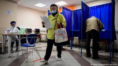 В новосибирской мэрии объяснили наличие рекомендаций по голосованию учителей