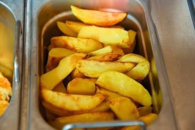 Употребление жареного картофеля увеличивает риск развития рака