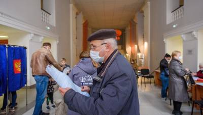 За первый день выборов в Петербурге проголосовали около 12% избирателей