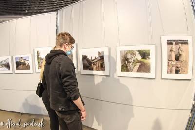40 лет дружбы городов Смоленска и Тюля. В КВЦ открылась фотовыставка, посвященная юбилею