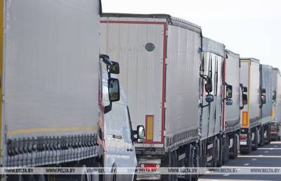 Опять фуры на границе: выезда из Беларуси в Литву ожидает около 500 большегрузов