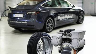 Австрийцы наладили выпуск Tesla с бензиновым мотором