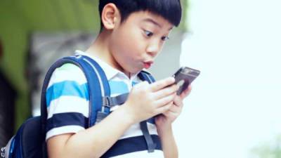 Китайские пользователи в возрасте до 14 лет смогут «сидеть» в TikTok не более сорока минут в день