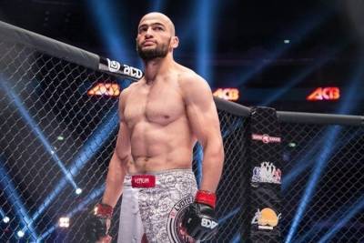 Боец ММА Дураев рассказал о встрече с президентом UFC - sport.ru - Россия - Абу-Даби