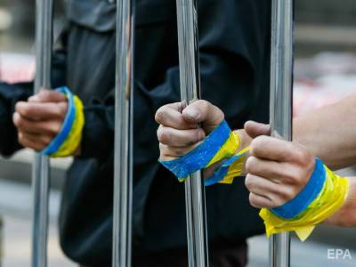 На временно оккупированных территориях Украины и в России незаконно удерживают 450 человек – Зеленский