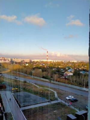 «Будто под окнами костер жгут». Жители Челябинска жалуются на запах гари