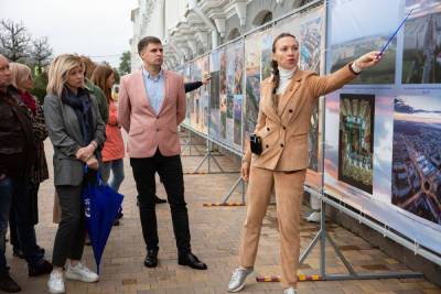 Фотовыставку с видами Ставрополя открыли в центре города