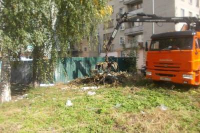 В Железнодорожном районе Пензы вывезли более 35 кубометров мусора