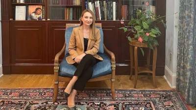 Женское лицо армянской дипломатии в США: «Аль-Арабия» рассказала о новом после