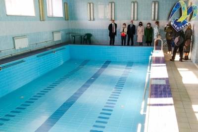 В мурманской школе №27 обновили бассейн