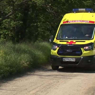Девять медработников пострадали при столкновении "скорой помощи" и грузовика в Башкирии