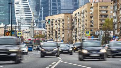 Автоэксперт оценил прекращение начисления в РФ штрафов за среднюю скорость