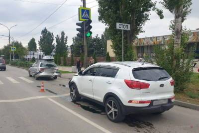 В ДТП с двумя иномарками под Волгоградом пострадала 76-летняя пенсионерка