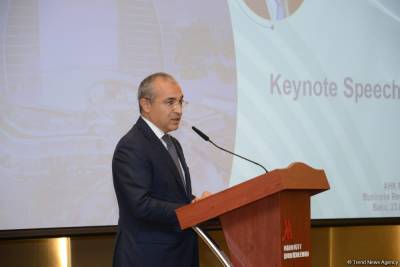 В Азербайджане утвердят стратегический план развития экономики на 5 лет - министр