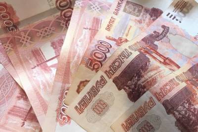 Смолянка заняла 700 тысяч рублей и перевела мошенникам