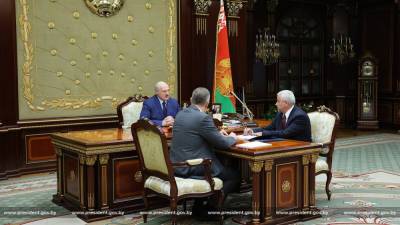 Лукашенко нашел «мерзавцев», которые шпионят и вредят государству
