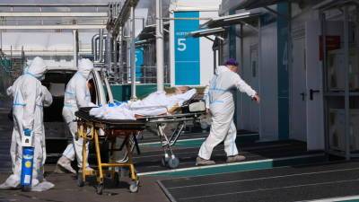 В России повторился рекорд суточной смертности от коронавируса