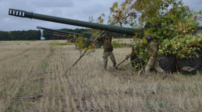На Донбассе состоялись танковые и артиллерийские учения
