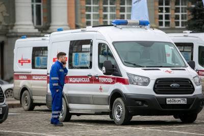 На улицах Екатеринбурга за день умерли два человека