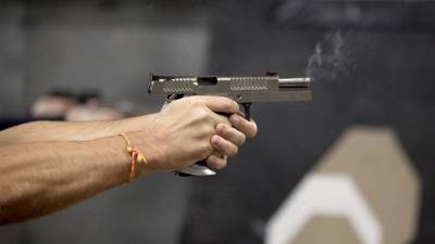 В США признан неконституционным запрет на продажу оружия лицам моложе 21 года
