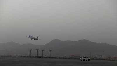 Самолёт с украинскими гражданами вылетел из Афганистана
