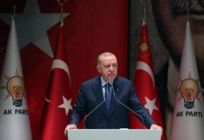Ставка снижена, лира рухнула: Центробанк Турции поддался давлению Эрдогана