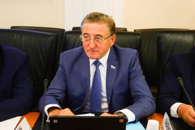22 сентября сенатор от Воронежской области Сергей Лукин принял участие в пленарном заседании, открывшем осеннюю сессию Совета Федерации.