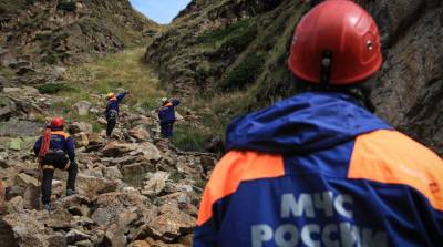 Группа альпинистов на Эльбрусе запросила помощь спасателей на высоте 5,4 км