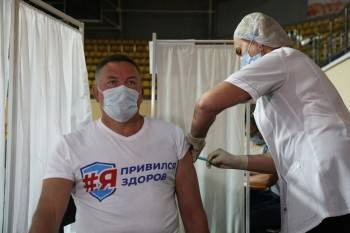 Олег Кувшинников заявил, что за время пандемии в России вымер целый город